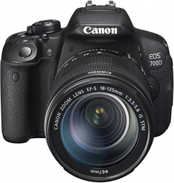 Canon EOS 700D SLR-Digitalkamera (18 Megapixel, 7,6 cm (3 Zoll) Touchscreen, Full HD, Live-View) Kit inkl. EF-S 18-135mm 1:3,5-5,6 IS STM - 1